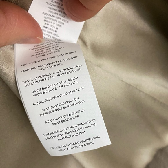 NEW Michael by Michael Kors XS Genuine Fox Fur Vest - Picture 8 of 11